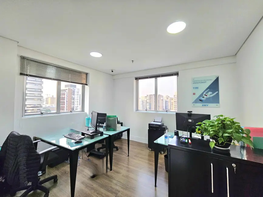 Sala Comercial à venda, 151m2 em Indianópolis, São Paulo - SP - imagem 4 Foto 4 de Sala Comercial à venda, 151m2 em Indianópolis, São Paulo - SP