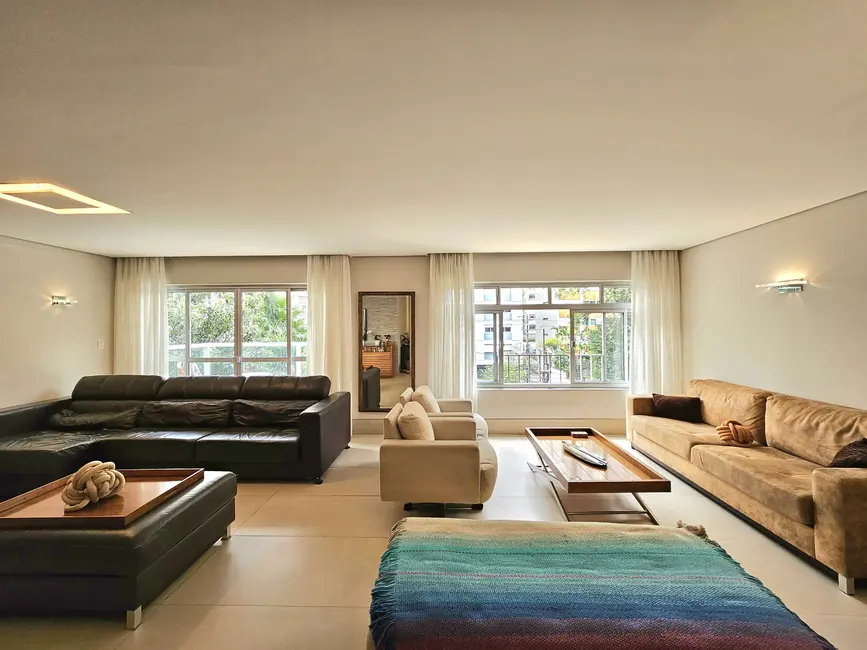 Foto 1 de Apartamento com 3 quartos à venda, 187m2 em Itaim Bibi, São Paulo - SP