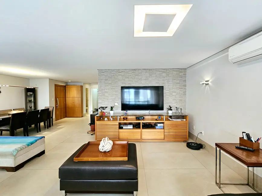 Foto 3 de Apartamento com 3 quartos à venda, 187m2 em Itaim Bibi, São Paulo - SP