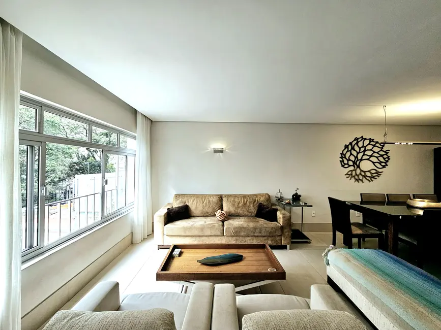 Foto 5 de Apartamento com 3 quartos à venda, 187m2 em Itaim Bibi, São Paulo - SP