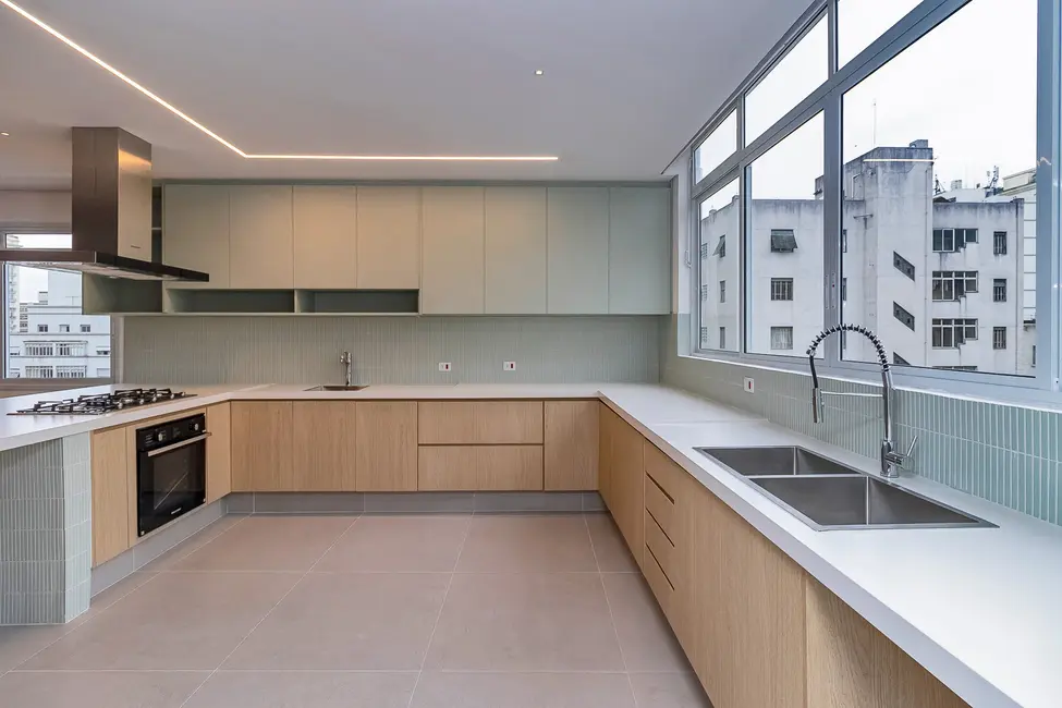 Apartamento com 3 quartos à venda, 230m2 em Higienópolis, São Paulo - SP - imagem 4 Foto 4 de Apartamento com 3 quartos à venda, 230m2 em Higienópolis, São Paulo - SP