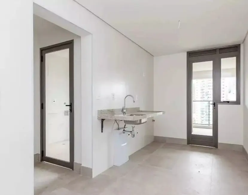 Apartamento com 3 quartos à venda, 143m2 em Campo Belo, São Paulo - SP - imagem 5 Foto 5 de Apartamento com 3 quartos à venda, 143m2 em Campo Belo, São Paulo - SP