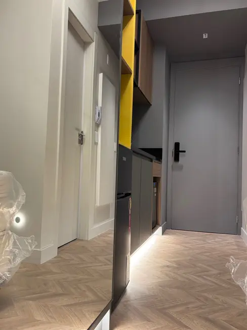 Foto 5 de Apartamento com 1 quarto para alugar, 27m2 em Cerqueira César, São Paulo - SP
