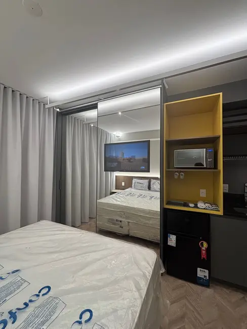 Foto 2 de Apartamento com 1 quarto para alugar, 27m2 em Cerqueira César, São Paulo - SP