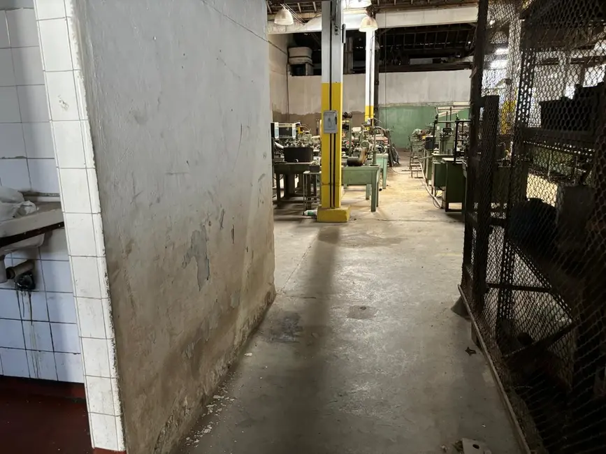 Armazém / Galpão à venda, 2500m2 em Vila Independência, São Paulo - SP - imagem 4 Foto 4 de Armazém / Galpão à venda, 2500m2 em Vila Independência, São Paulo - SP