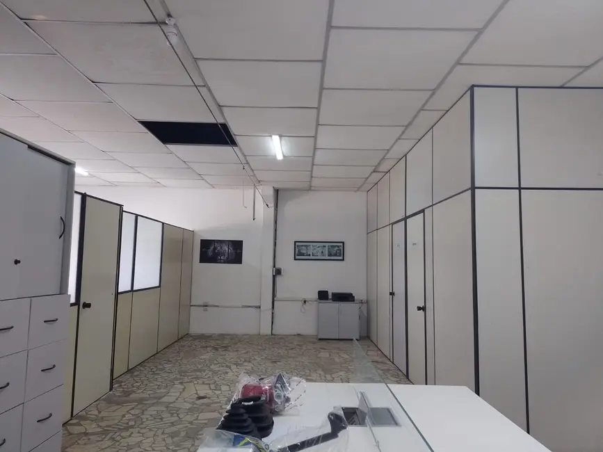 Foto 4 de Armazém / Galpão à venda e para alugar, 950m2 em Dos Casa, Sao Bernardo Do Campo - SP