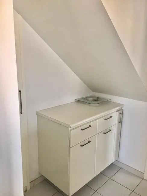 Apartamento com 2 quartos para alugar, 80m2 em São Paulo - SP - imagem 8 Foto 8 de Apartamento com 2 quartos para alugar, 80m2 em São Paulo - SP