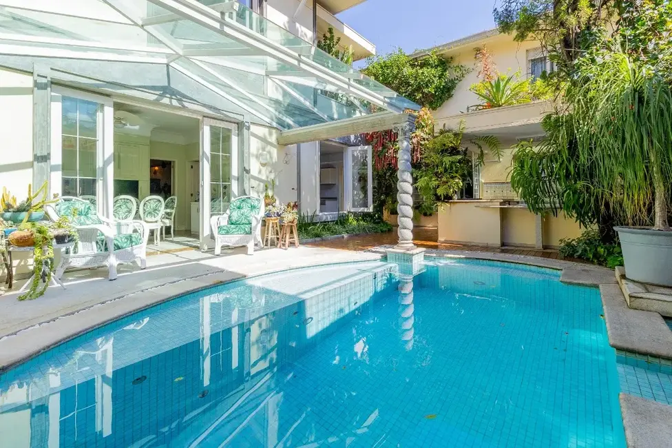 Casa com 5 quartos à venda, 572m2 em Jardim Luzitânia, São Paulo - SP - imagem 4 Foto 4 de Casa com 5 quartos à venda, 572m2 em Jardim Luzitânia, São Paulo - SP