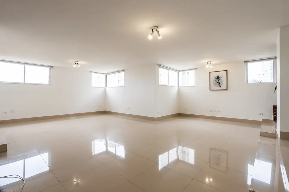 Apartamento com 3 quartos à venda, 188m2 em Ipiranga, São Paulo - SP - imagem 3 Foto 3 de Apartamento com 3 quartos à venda, 188m2 em Ipiranga, São Paulo - SP