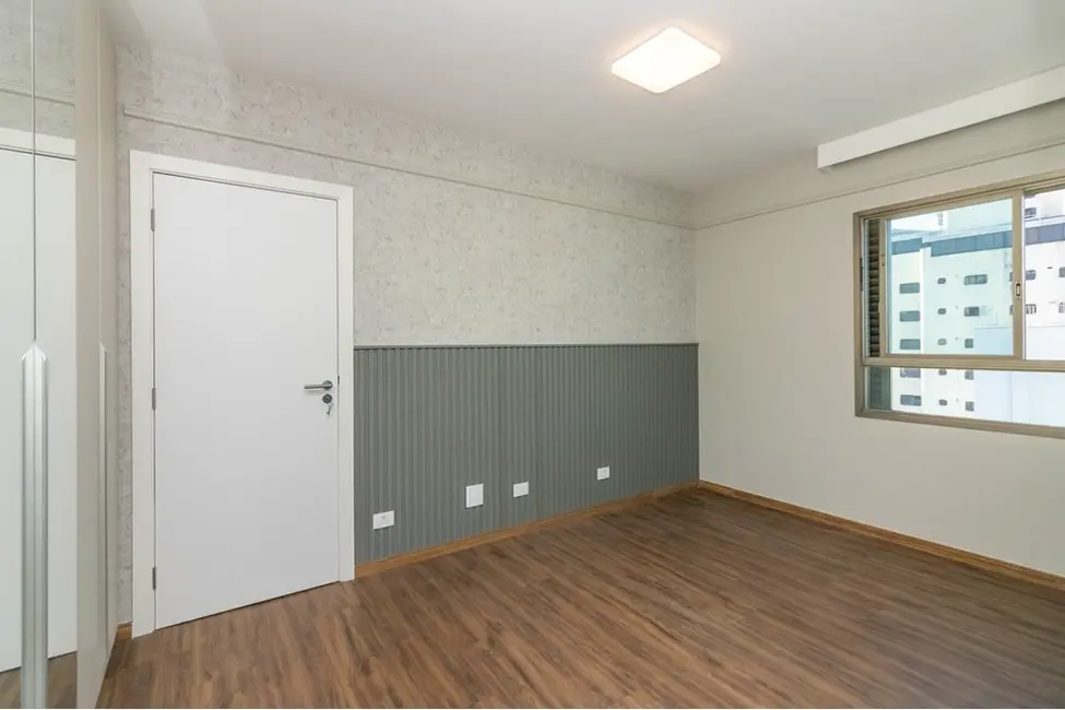 Apartamento com 4 quartos à venda, 500m2 em Aclimação, São Paulo - SP - imagem 5 Foto 5 de Apartamento com 4 quartos à venda, 500m2 em Aclimação, São Paulo - SP