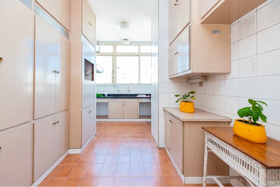 Foto 9 de Apartamento com 3 quartos à venda, 380m2 em Higienópolis, São Paulo - SP