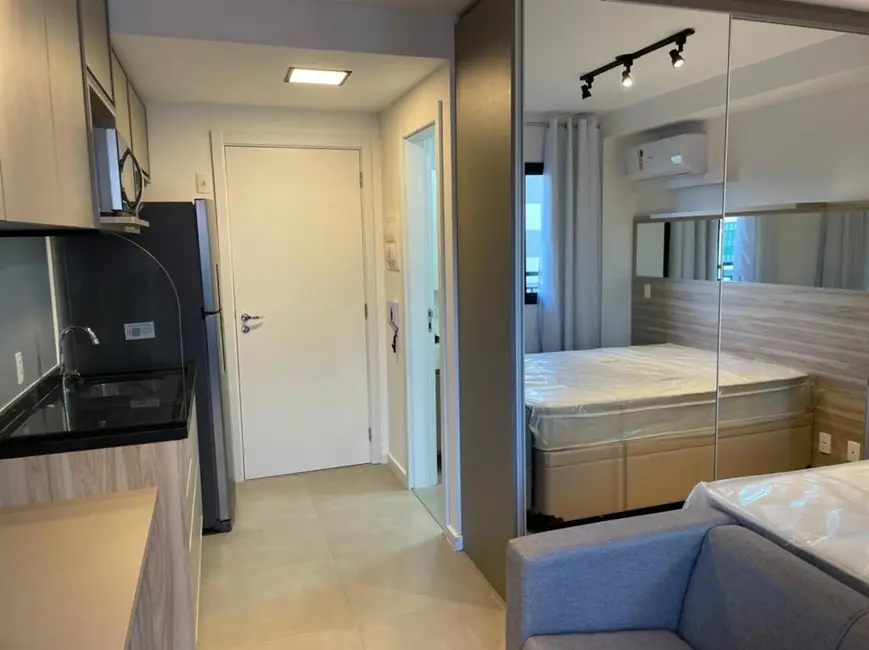 Apartamento com 1 quarto para alugar, 26m2 em Liberdade, São Paulo - SP - imagem 3 Foto 3 de Apartamento com 1 quarto para alugar, 26m2 em Liberdade, São Paulo - SP