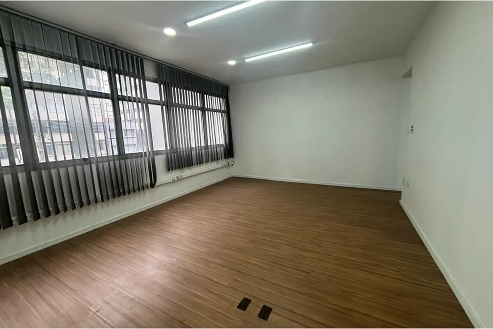 Sala Comercial à venda, 40m2 em Bela Vista, São Paulo - SP - imagem 2 Foto 2 de Sala Comercial à venda, 40m2 em Bela Vista, São Paulo - SP