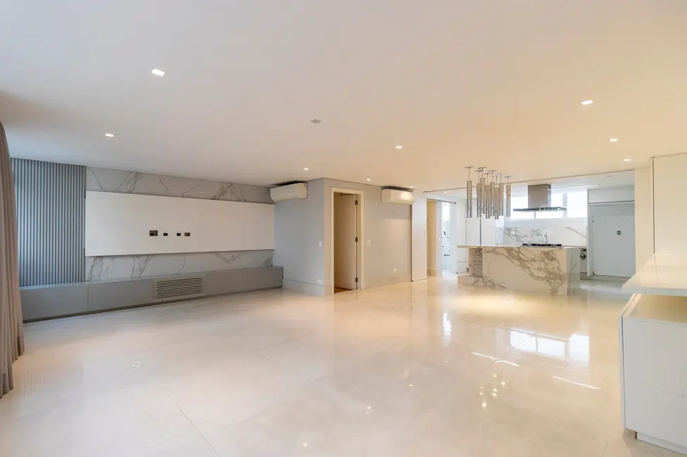 Apartamento com 3 quartos à venda, 142m2 em Jardim Paulista, São Paulo - SP - imagem 4 Foto 4 de Apartamento com 3 quartos à venda, 142m2 em Jardim Paulista, São Paulo - SP