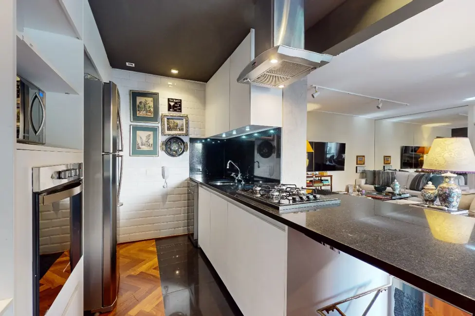 Foto 2 de Apartamento com 2 quartos à venda, 104m2 em Cerqueira César, São Paulo - SP