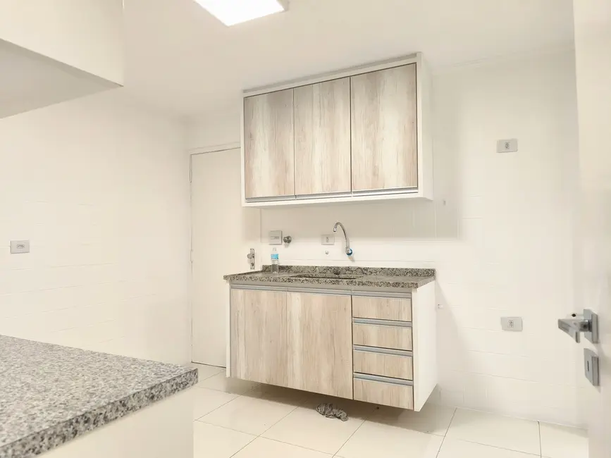 Foto 7 de Apartamento com 2 quartos para alugar, 75m2 em Vila Madalena, São Paulo - SP