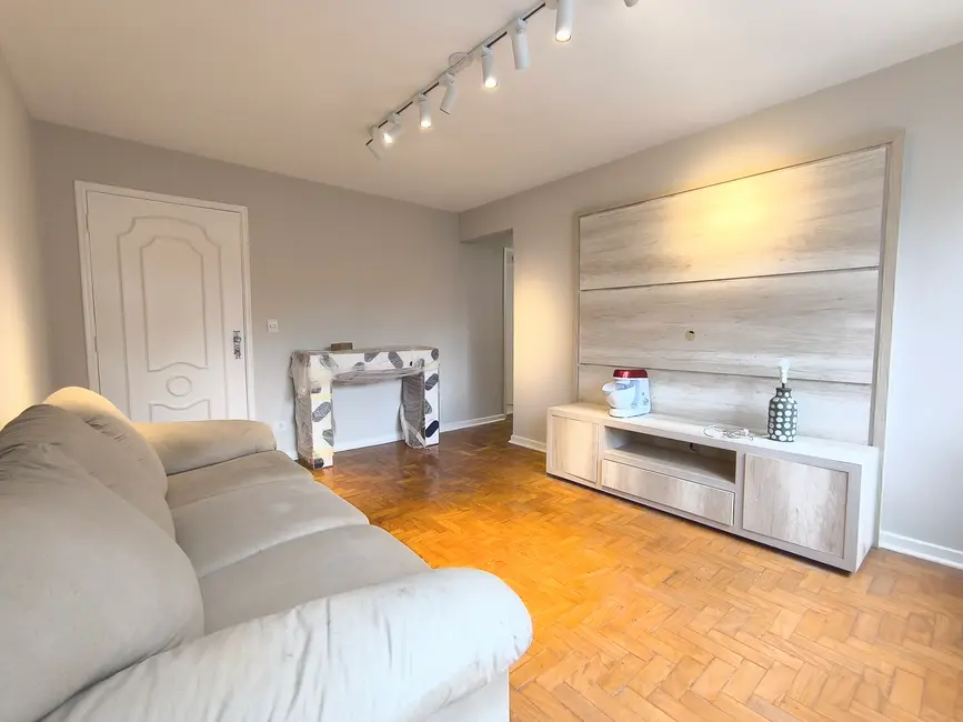 Foto 4 de Apartamento com 2 quartos para alugar, 75m2 em Vila Madalena, São Paulo - SP