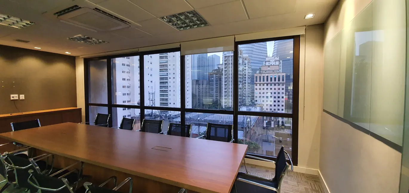 Foto 2 de Sala Comercial para alugar, 270m2 em Vila Olímpia, São Paulo - SP