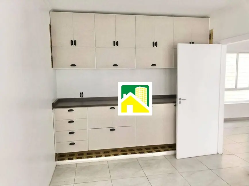 Apartamento com 3 quartos para alugar, 157m2 em Paraíso, São Paulo - SP - imagem 9 Foto 9 de Apartamento com 3 quartos para alugar, 157m2 em Paraíso, São Paulo - SP