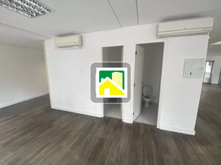 Foto 4 de Sala Comercial para alugar, 200m2 em Vila Olímpia, São Paulo - SP