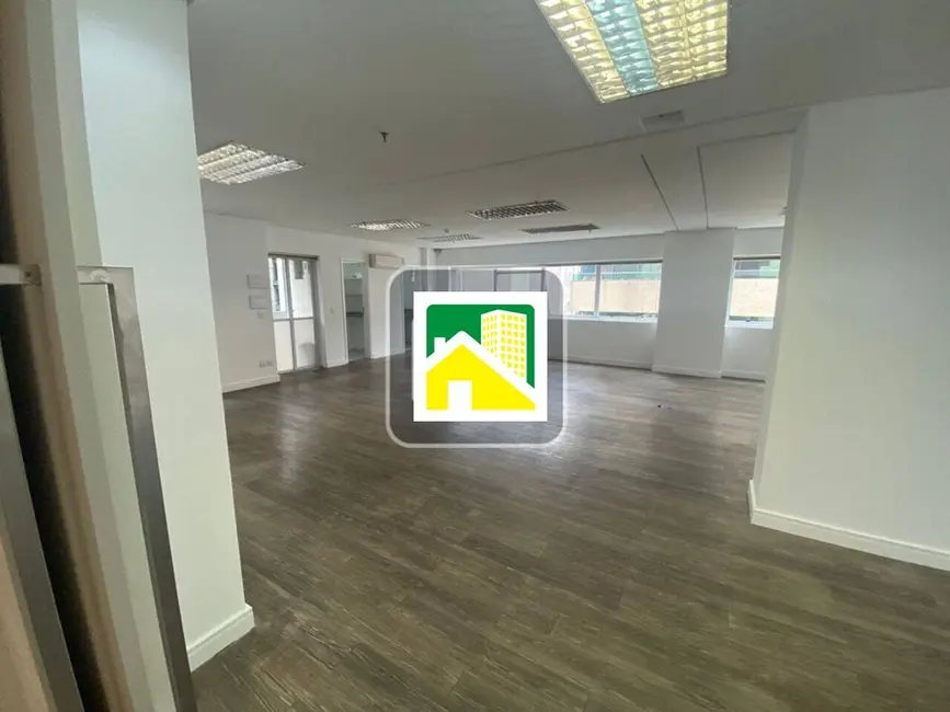 Foto 1 de Sala Comercial para alugar, 200m2 em Vila Olímpia, São Paulo - SP