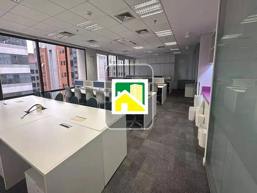 Foto 1 de Sala Comercial para alugar, 251m2 em Vila Olímpia, São Paulo - SP