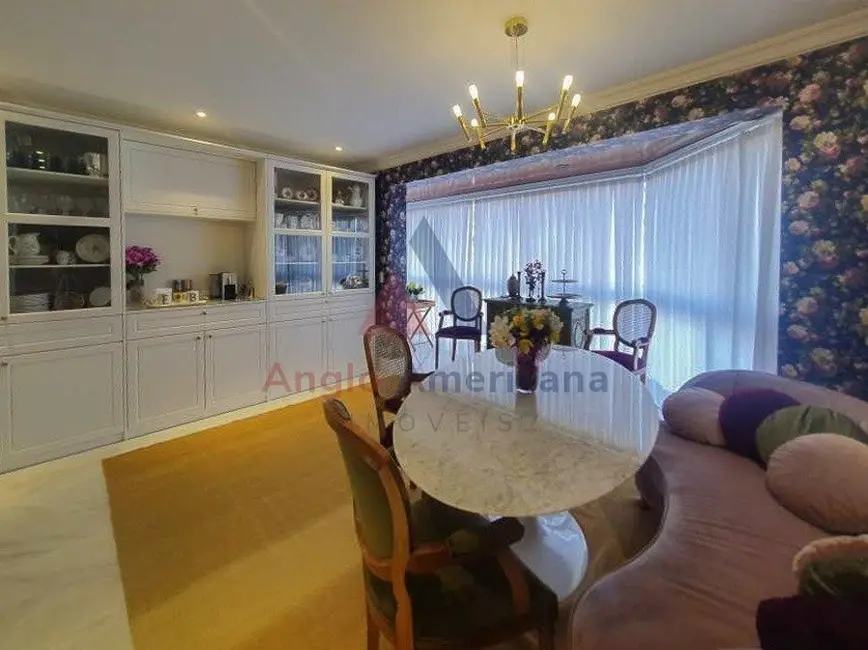 Foto 7 de Apartamento com 3 quartos para alugar, 324m2 em Vila Nova Conceição, São Paulo - SP