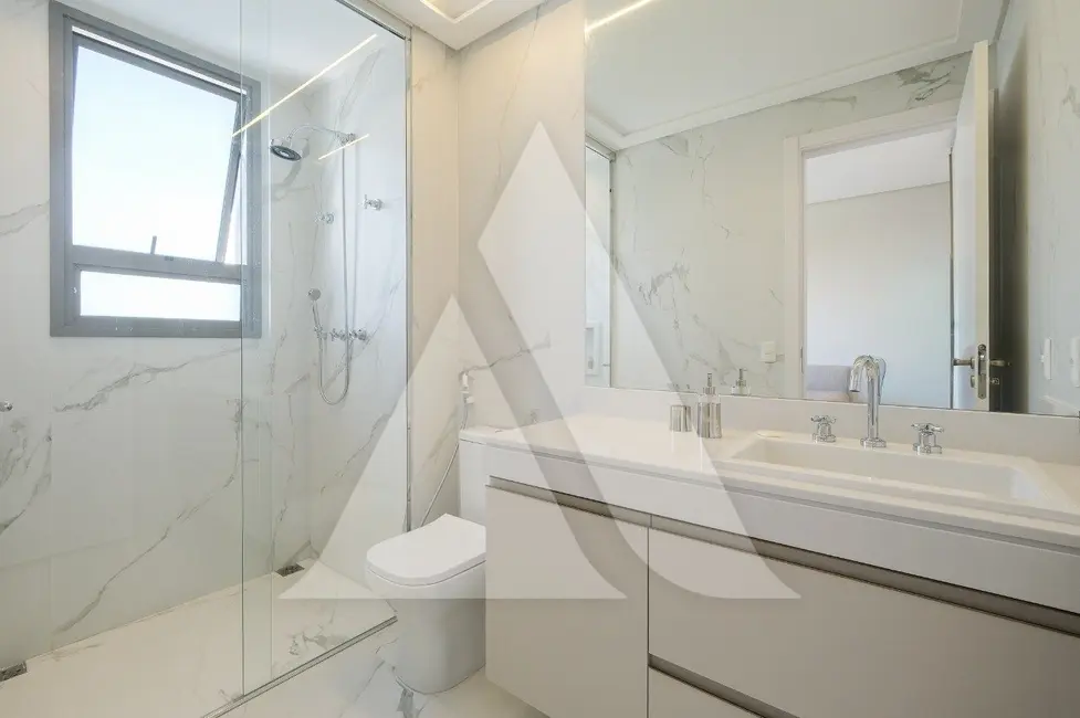 Foto 7 de Apartamento com 3 quartos para alugar, 200m2 em Vila Nova Conceição, São Paulo - SP