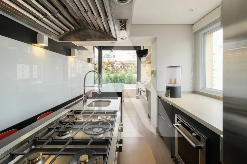 Foto 7 de Apartamento com 4 quartos para alugar, 310m2 em Vila Nova Conceição, São Paulo - SP