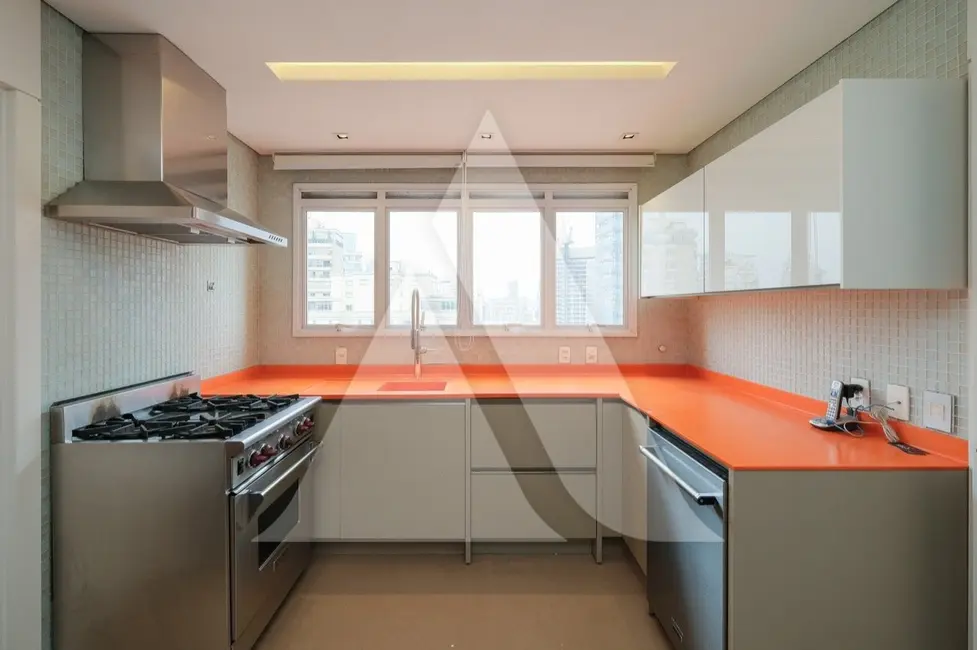 Foto 5 de Apartamento com 4 quartos para alugar, 310m2 em Vila Nova Conceição, São Paulo - SP