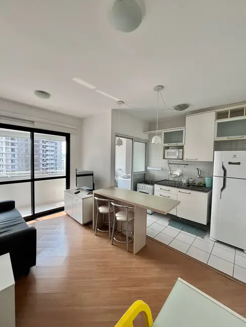 Apartamento com 1 quarto para alugar, 37m2 em Cidade Monções, São Paulo - SP - imagem 1 Foto 1 de Apartamento com 1 quarto para alugar, 37m2 em Cidade Monções, São Paulo - SP