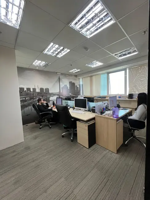 Sala Comercial à venda, 123m2 em Jardim Caboré, São Paulo - SP - imagem 3 Foto 3 de Sala Comercial à venda, 123m2 em Jardim Caboré, São Paulo - SP