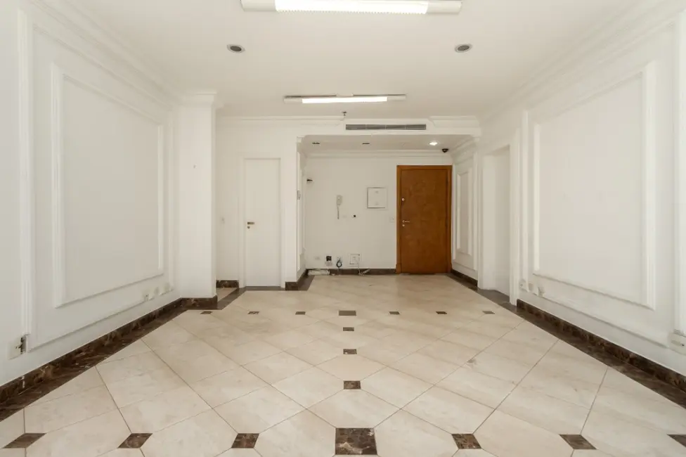 Foto 2 de Sala Comercial à venda, 101m2 em Cidade Monções, São Paulo - SP