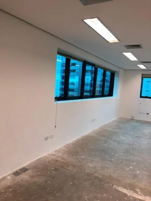 Foto 2 de Sala Comercial à venda, 100m2 em Jardim Edith, São Paulo - SP