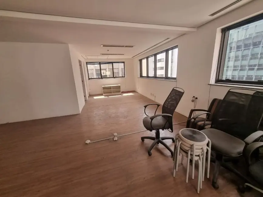 Foto 3 de Sala Comercial à venda, 103m2 em Vila Olímpia, São Paulo - SP
