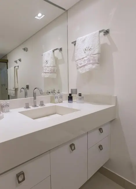 Foto 5 de Apartamento com 3 quartos para alugar, 170m2 em Jardim Paulista, São Paulo - SP