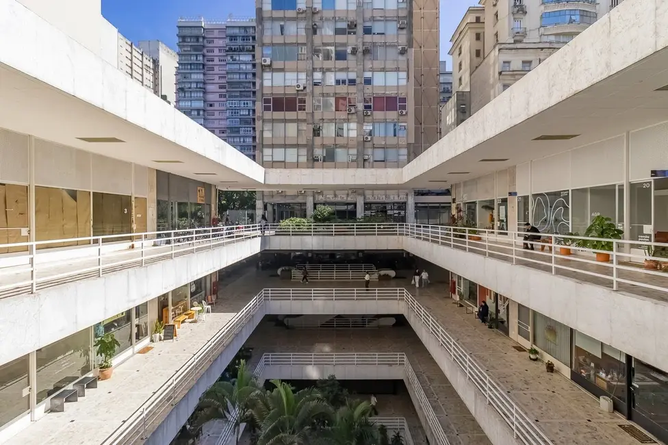 Sala Comercial para alugar, 210m2 em República, São Paulo - SP - imagem 7 Foto 7 de Sala Comercial para alugar, 210m2 em República, São Paulo - SP