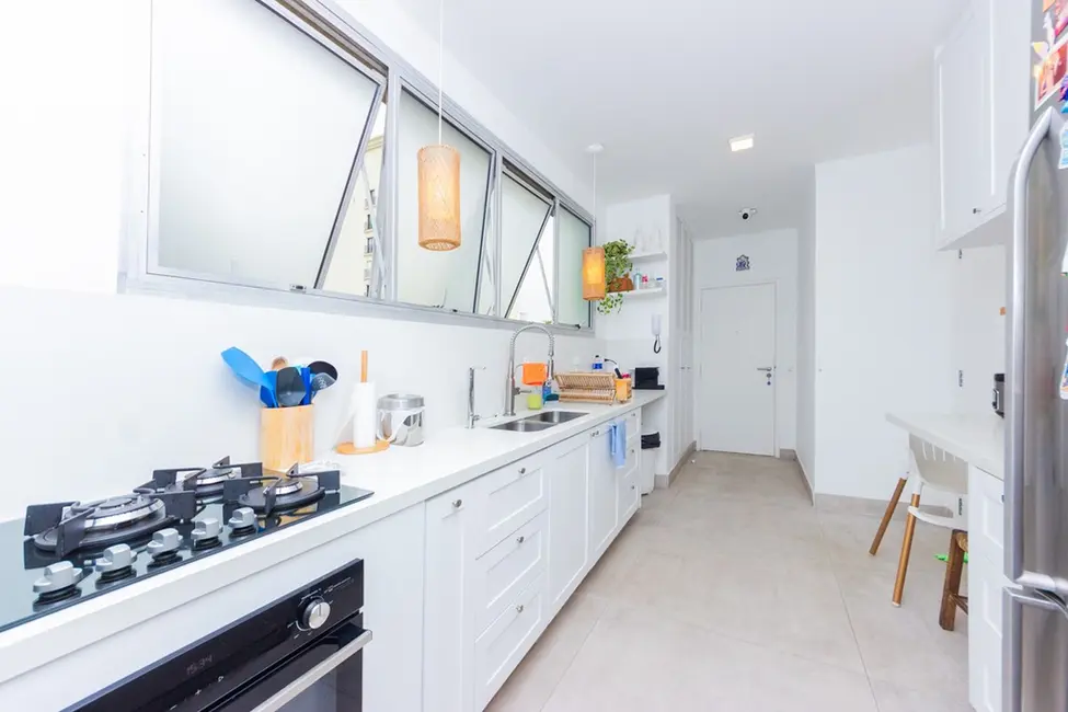 Apartamento com 3 quartos à venda, 187m2 em Jardim Paulista, São Paulo - SP - imagem 8 Foto 8 de Apartamento com 3 quartos à venda, 187m2 em Jardim Paulista, São Paulo - SP