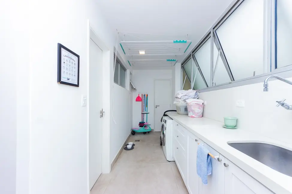 Apartamento com 3 quartos à venda, 187m2 em Jardim Paulista, São Paulo - SP - imagem 2 Foto 2 de Apartamento com 3 quartos à venda, 187m2 em Jardim Paulista, São Paulo - SP