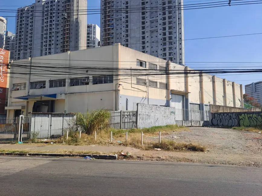 Foto 3 de Terreno / Lote à venda, 2596m2 em Água Branca, São Paulo - SP