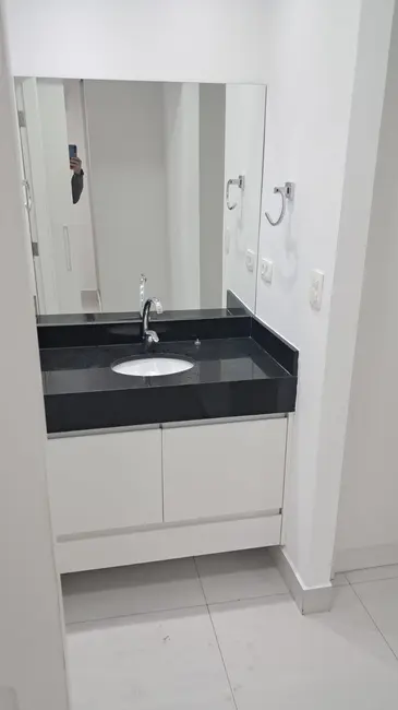 Foto 4 de Apartamento com 2 quartos para alugar, 52m2 em Vila Olímpia, São Paulo - SP
