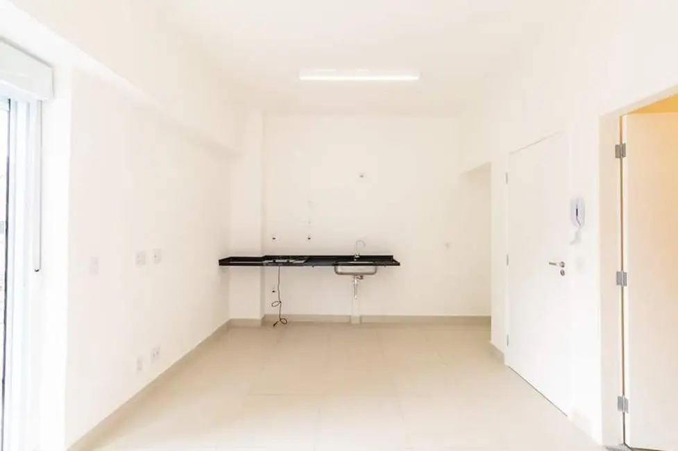 Foto 2 de Apartamento com 1 quarto para alugar, 30m2 em Brás, São Paulo - SP
