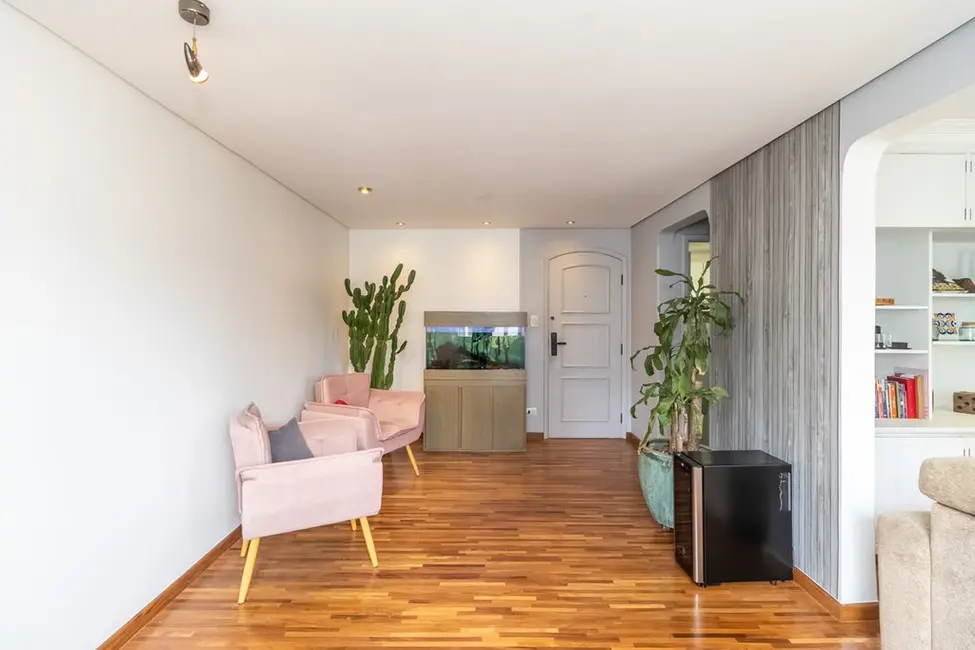 Foto 7 de Apartamento com 2 quartos à venda, 106m2 em Moema, São Paulo - SP