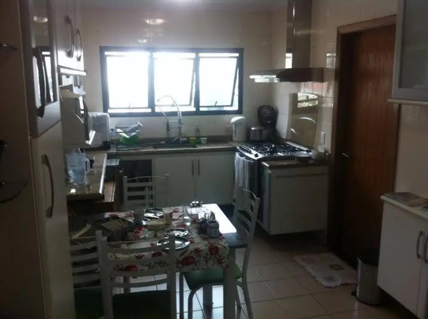 Apartamento com 4 quartos à venda, 155m2 em Vila Bastos, Santo Andre - SP - imagem 3 Foto 3 de Apartamento com 4 quartos à venda, 155m2 em Vila Bastos, Santo Andre - SP