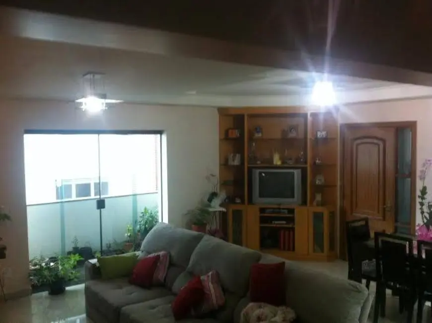 Apartamento com 4 quartos à venda, 155m2 em Vila Bastos, Santo Andre - SP - imagem 1 Foto 1 de Apartamento com 4 quartos à venda, 155m2 em Vila Bastos, Santo Andre - SP