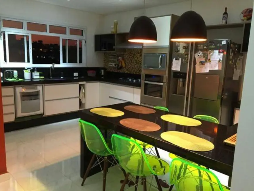 Foto 3 de Sobrado com 4 quartos à venda em Campestre, Santo Andre - SP