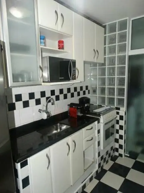 Foto 3 de Apartamento com 2 quartos à venda, 55m2 em Vila Lutécia, Santo Andre - SP