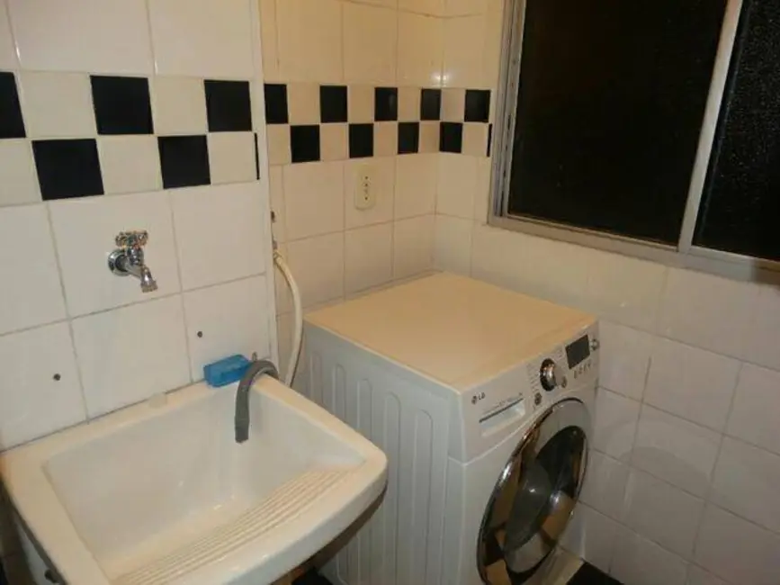 Foto 4 de Apartamento com 2 quartos à venda, 55m2 em Vila Lutécia, Santo Andre - SP