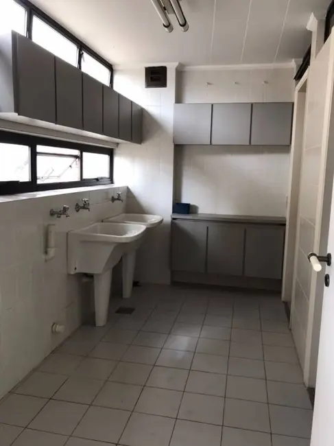 Apartamento com 3 quartos à venda, 158m2 em Vila Assunção, Santo Andre - SP - imagem 9 Foto 9 de Apartamento com 3 quartos à venda, 158m2 em Vila Assunção, Santo Andre - SP