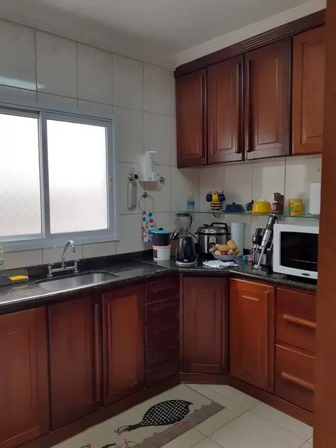 Sobrado com 3 quartos à venda em Vila Pires, Santo Andre - SP - imagem 6 Foto 6 de Sobrado com 3 quartos à venda em Vila Pires, Santo Andre - SP